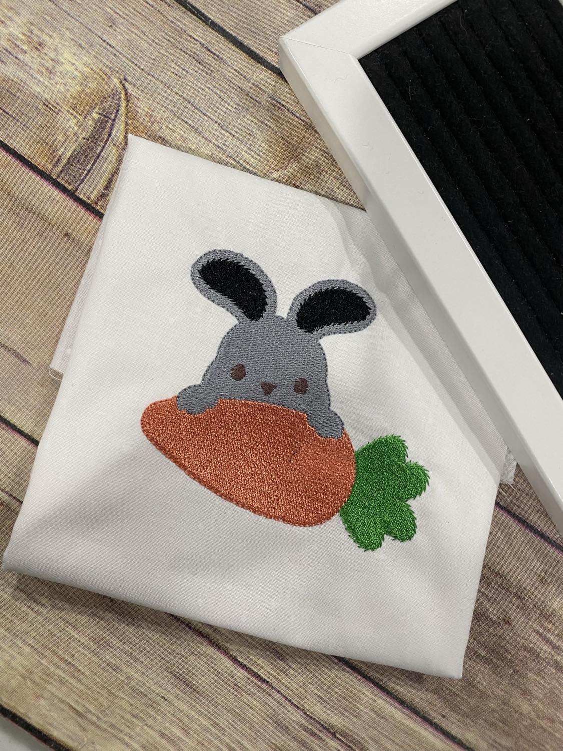 Easter Bunny with Carrot filled design